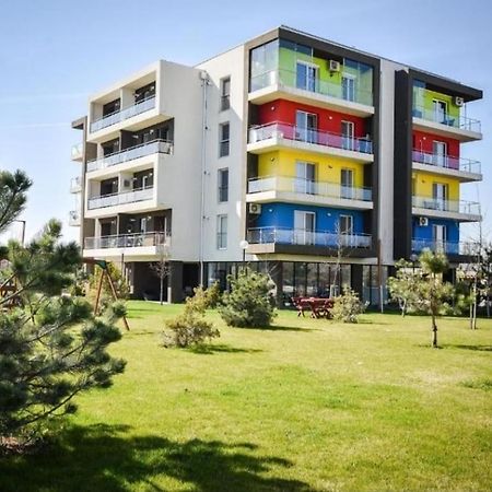 Tranzzit Airport Apartment II Otopeni Ngoại thất bức ảnh
