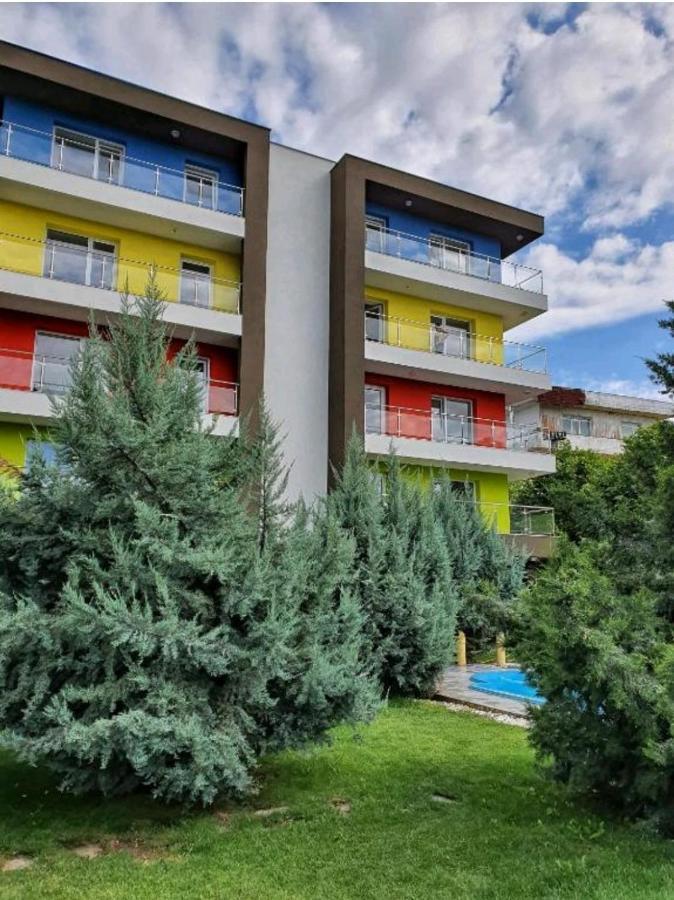 Tranzzit Airport Apartment II Otopeni Ngoại thất bức ảnh