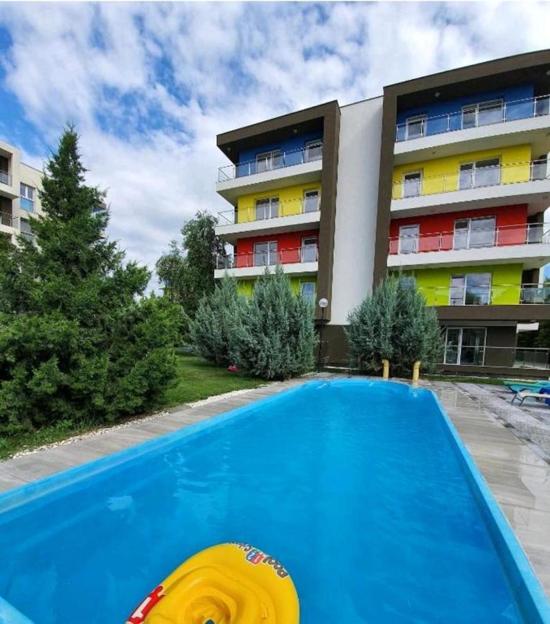 Tranzzit Airport Apartment II Otopeni Ngoại thất bức ảnh