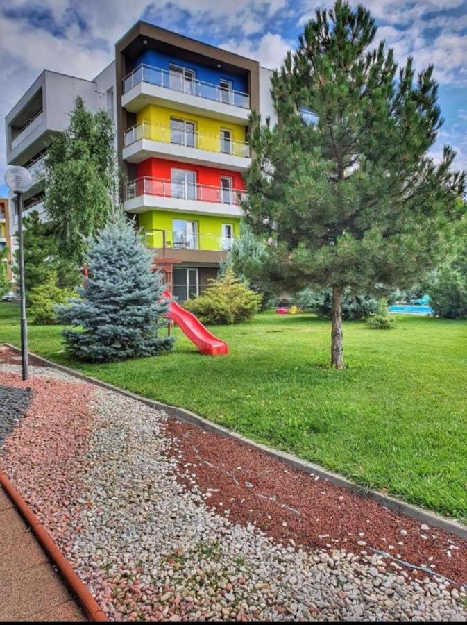 Tranzzit Airport Apartment II Otopeni Ngoại thất bức ảnh
